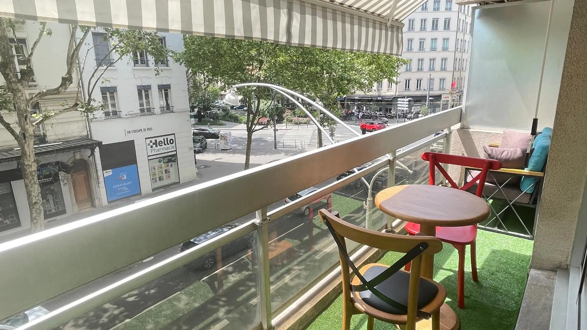 Charmant Studio Tete Dor Lyon 0*,
